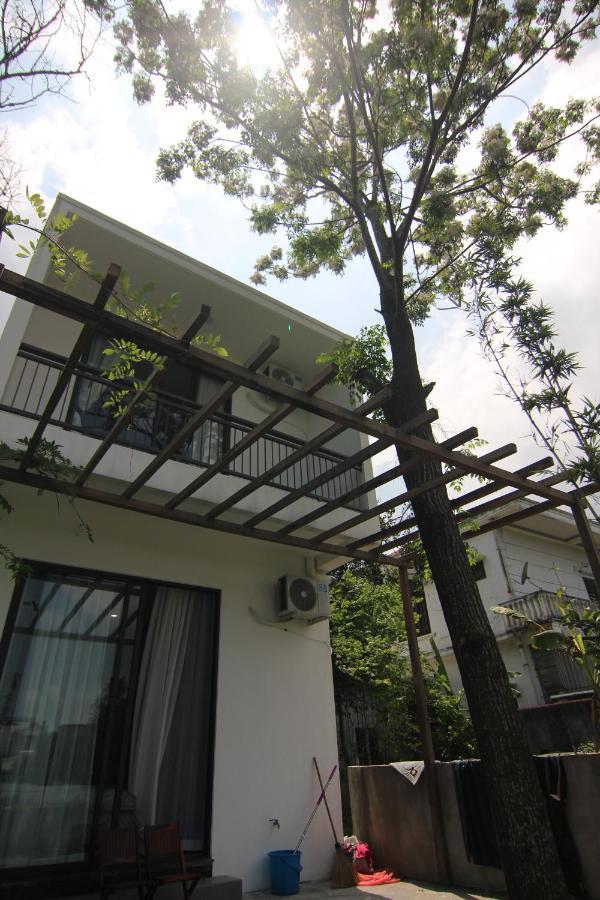 Dory Homestay Hue Exterior foto